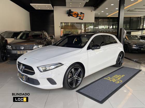 MERCEDES-BENZ A 250 2.0 CGI GASOLINA VISION 7G-DCT MERCEDES-BENZ A 250 2.0 CGI GASOLINA VISION 7G-DCT